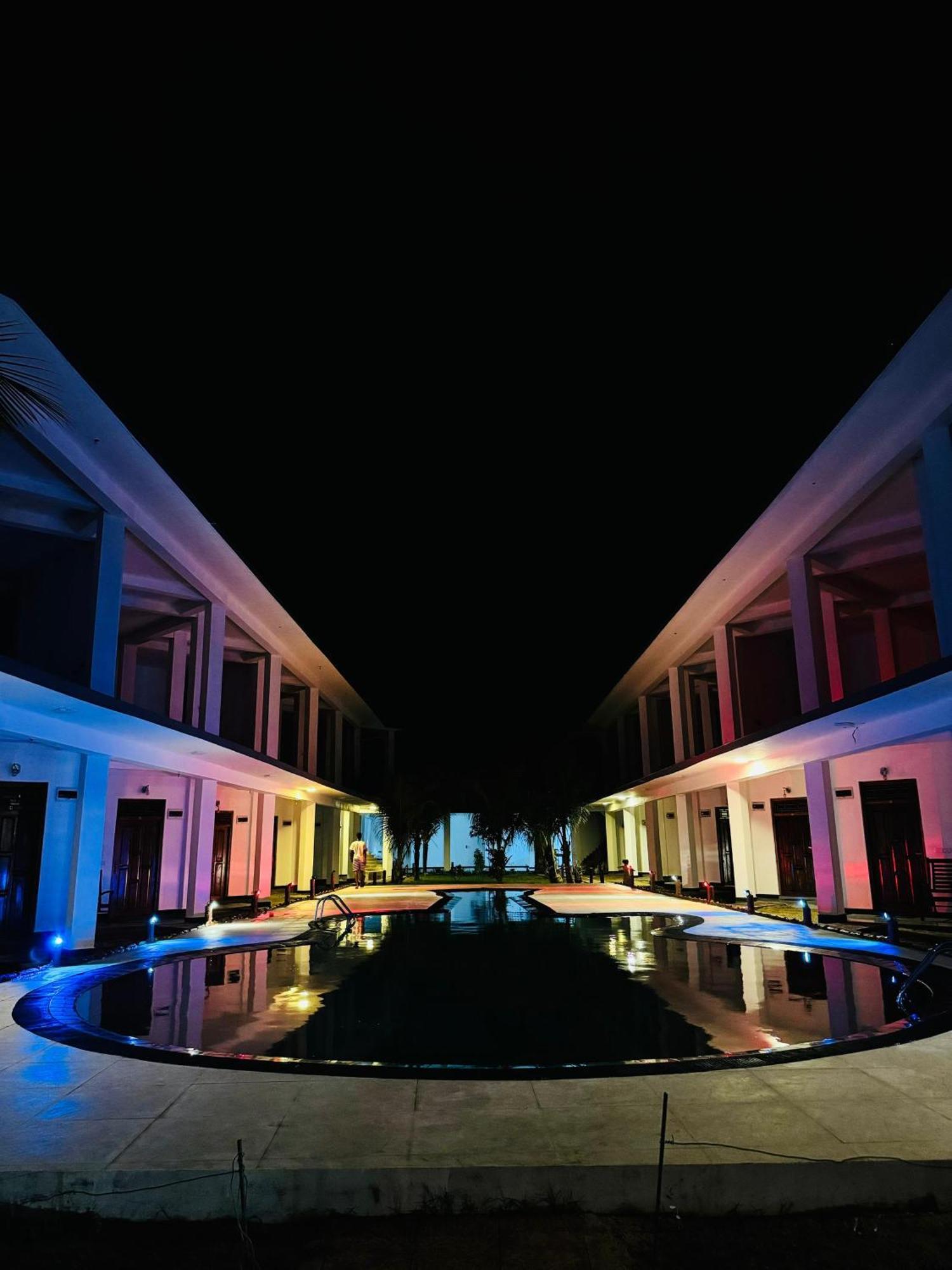 Guitar Bay Arugambay Hotel Arugam Bay Exterior photo